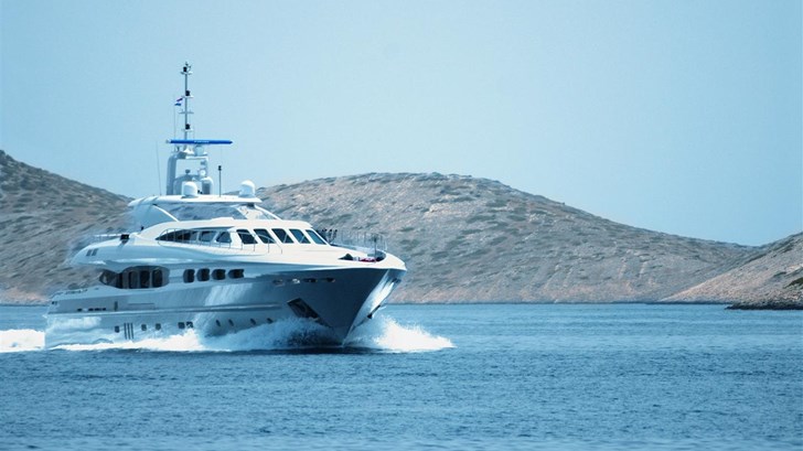 Brod Autor: Mladen Šćerbe